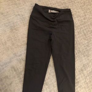 Knockout by Victoria Secret Capri